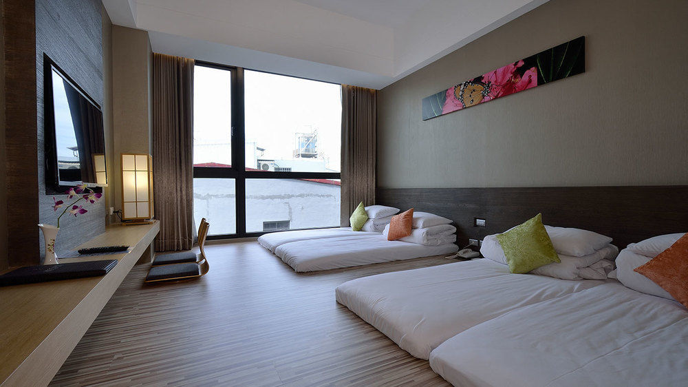 Hoya Hotel T'ai-tung Extérieur photo